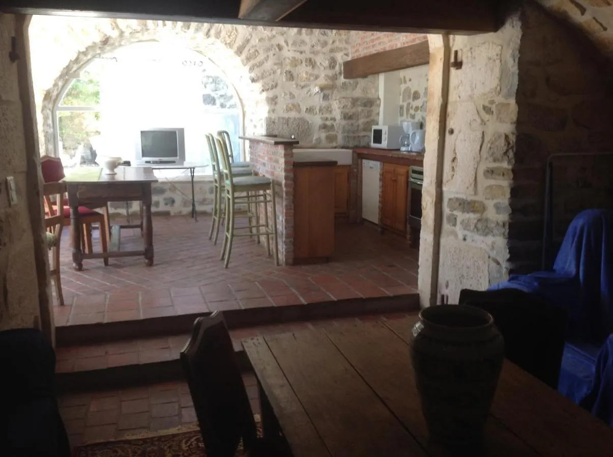 Ardeche Les Cigales Gite Eglantier Avec Piscine Partagee 그로스피에르 프랑스